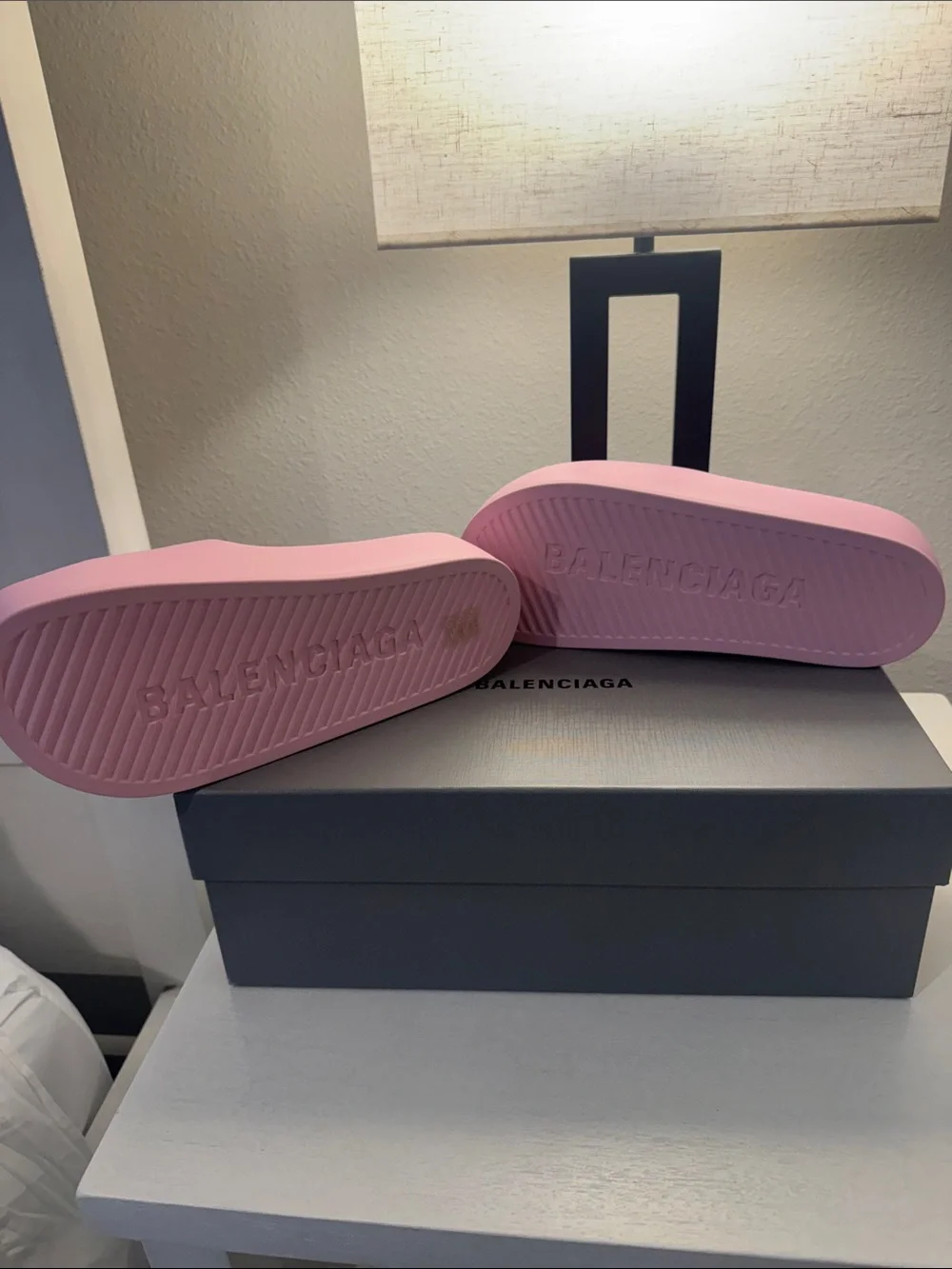 Balenciaga Chunky Slide Rubber Logo Sandal - Light Pink